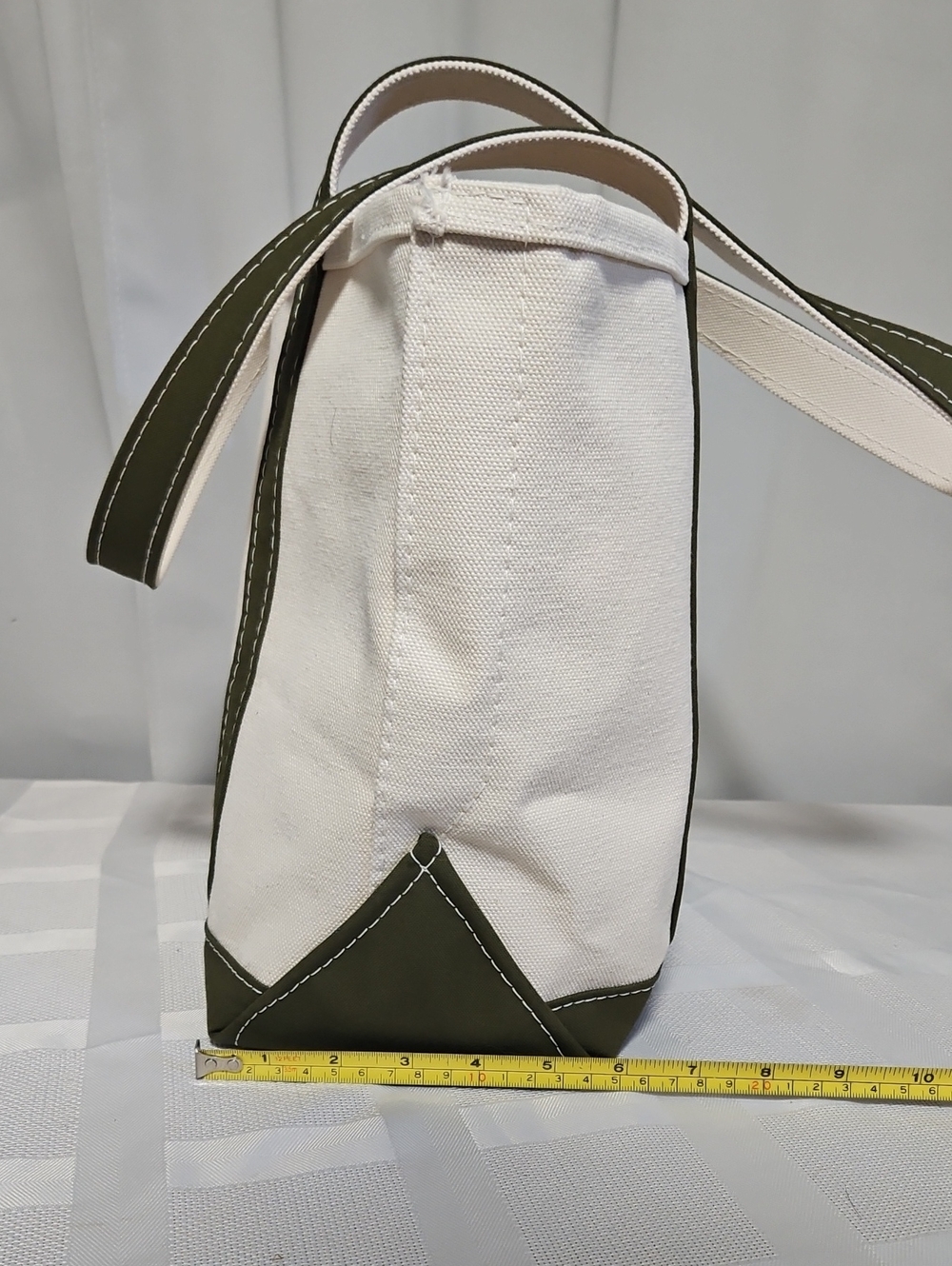Medium LLBean Boat and Tote With Long Handles - Picture 3 of 5